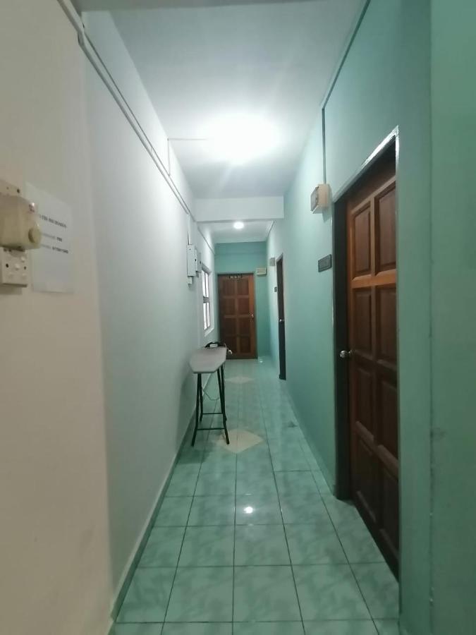Fbs Inn Dungun Exterior photo